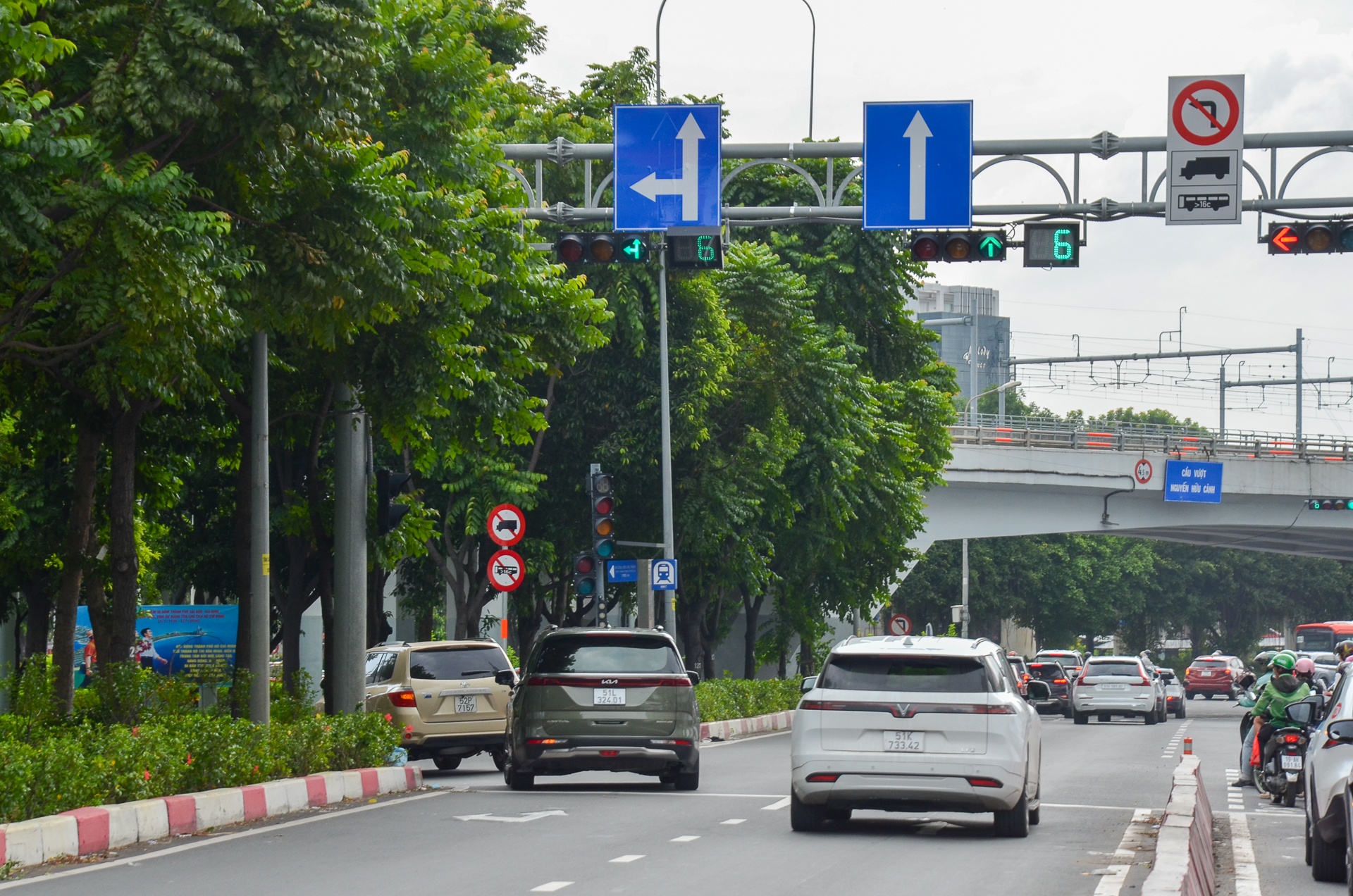 t&agrave;i xế ảnh 1