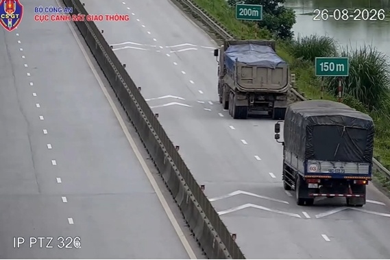 khoảng c&aacute;ch an to&agrave;n ảnh 1