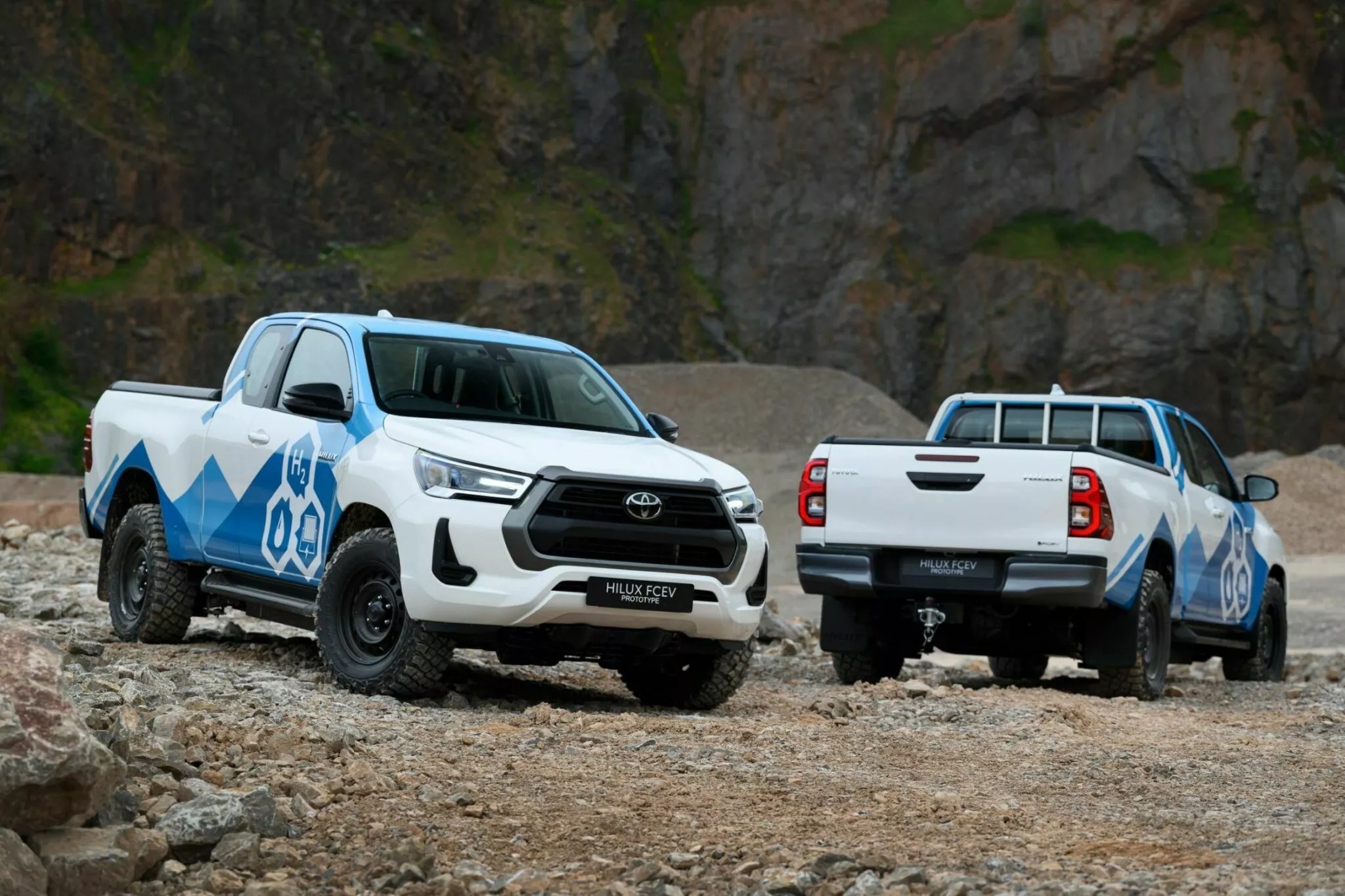 Toyota Hilux ảnh 2