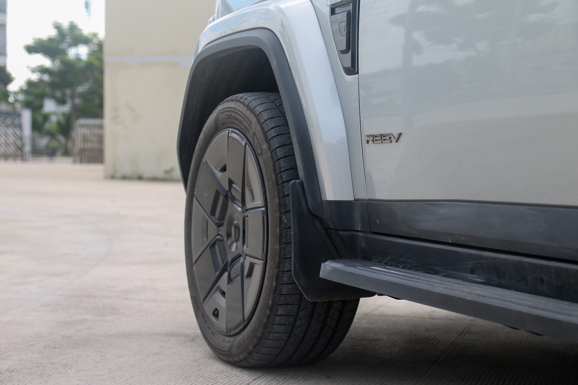 SUV địa hình ảnh 4 SUV địa hình ảnh 4