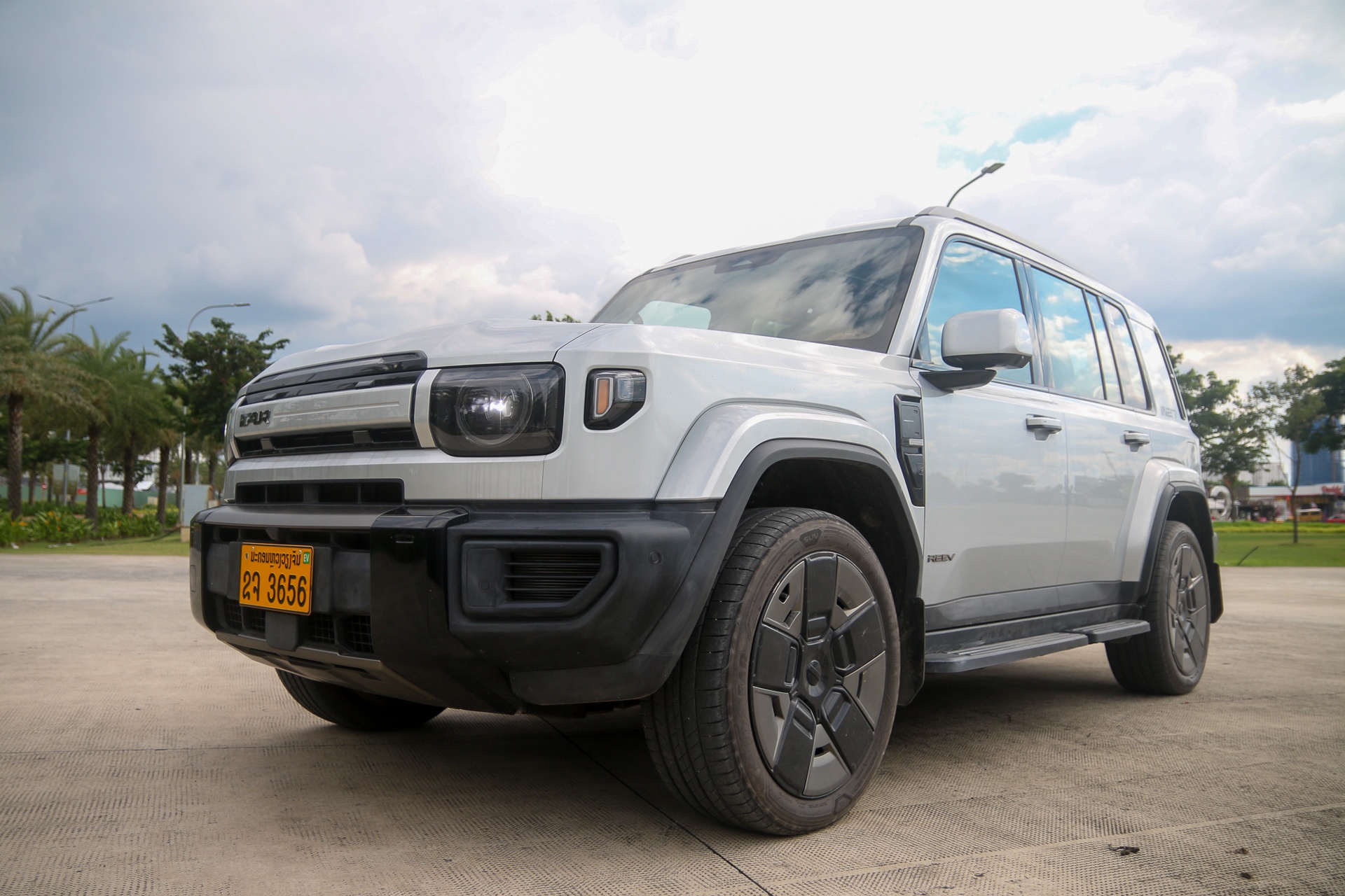 iCaur V27 ảnh 25