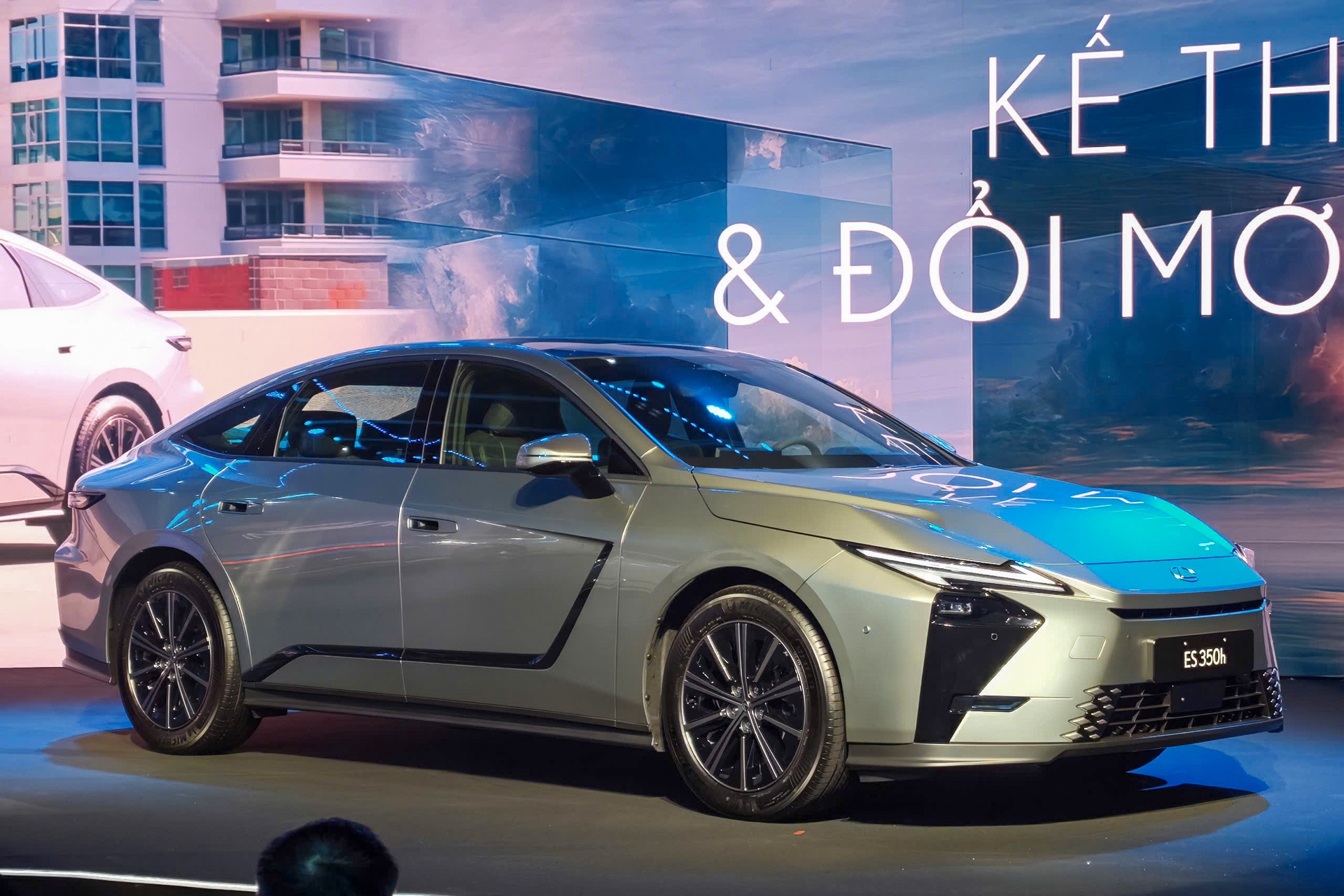 Lexus ES 350h ảnh 1 Lexus ES 350h ảnh 1