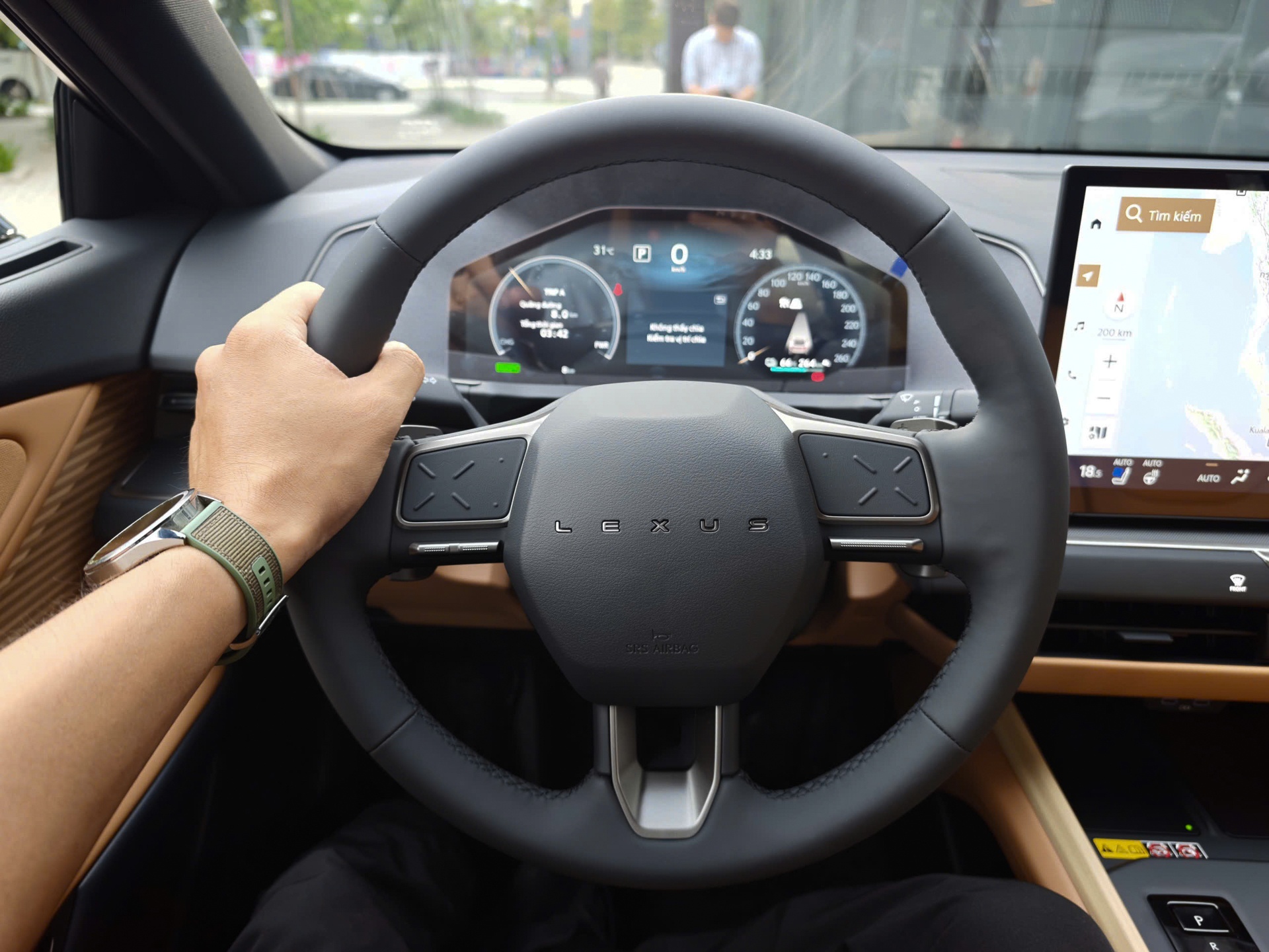 Lexus ES 500e ảnh 20