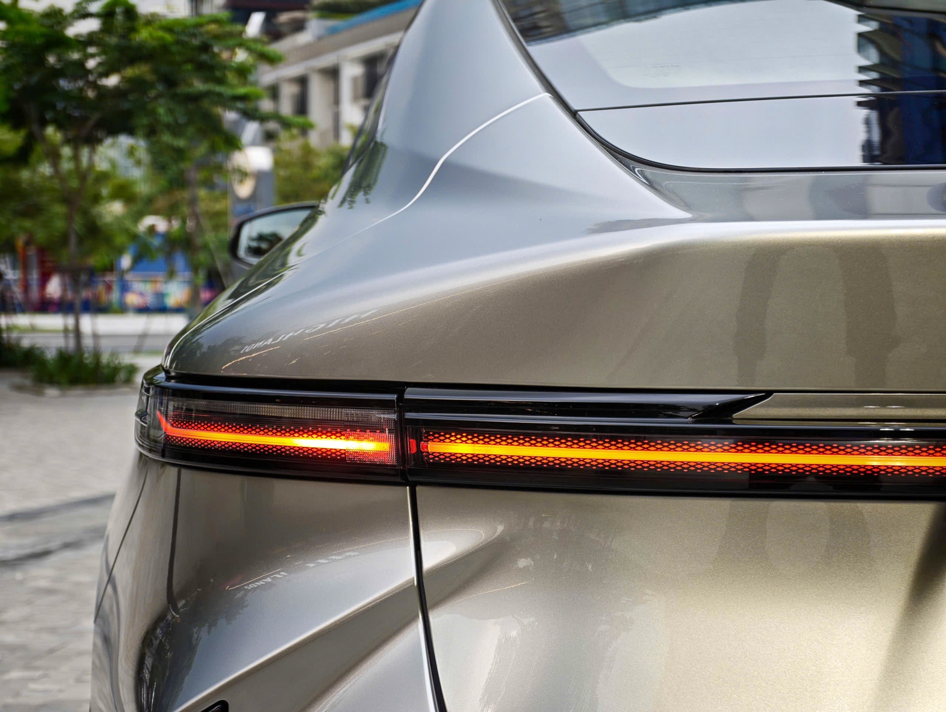 Lexus ES 500e ảnh 6 Lexus ES 500e ảnh 6
