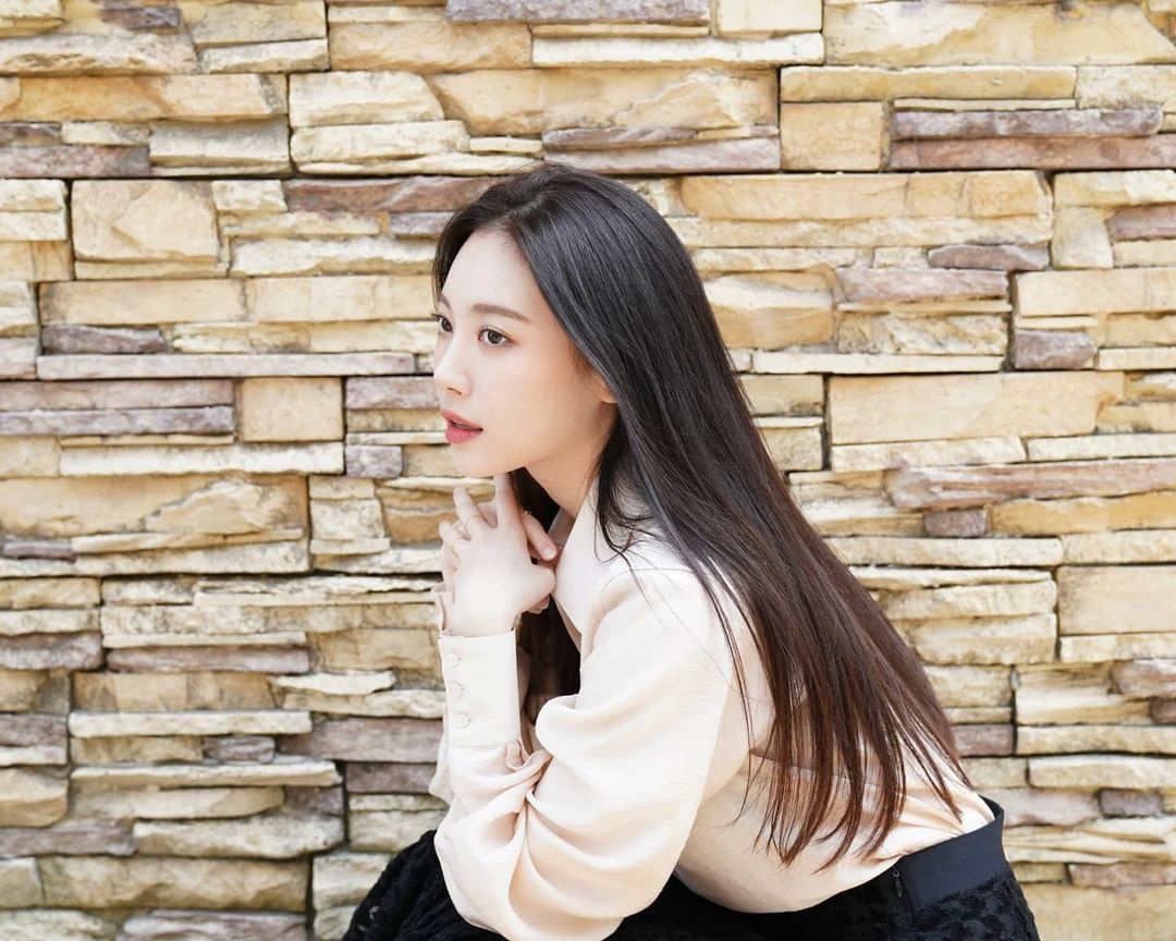 cach cham soc toc cua sao Han anh 5