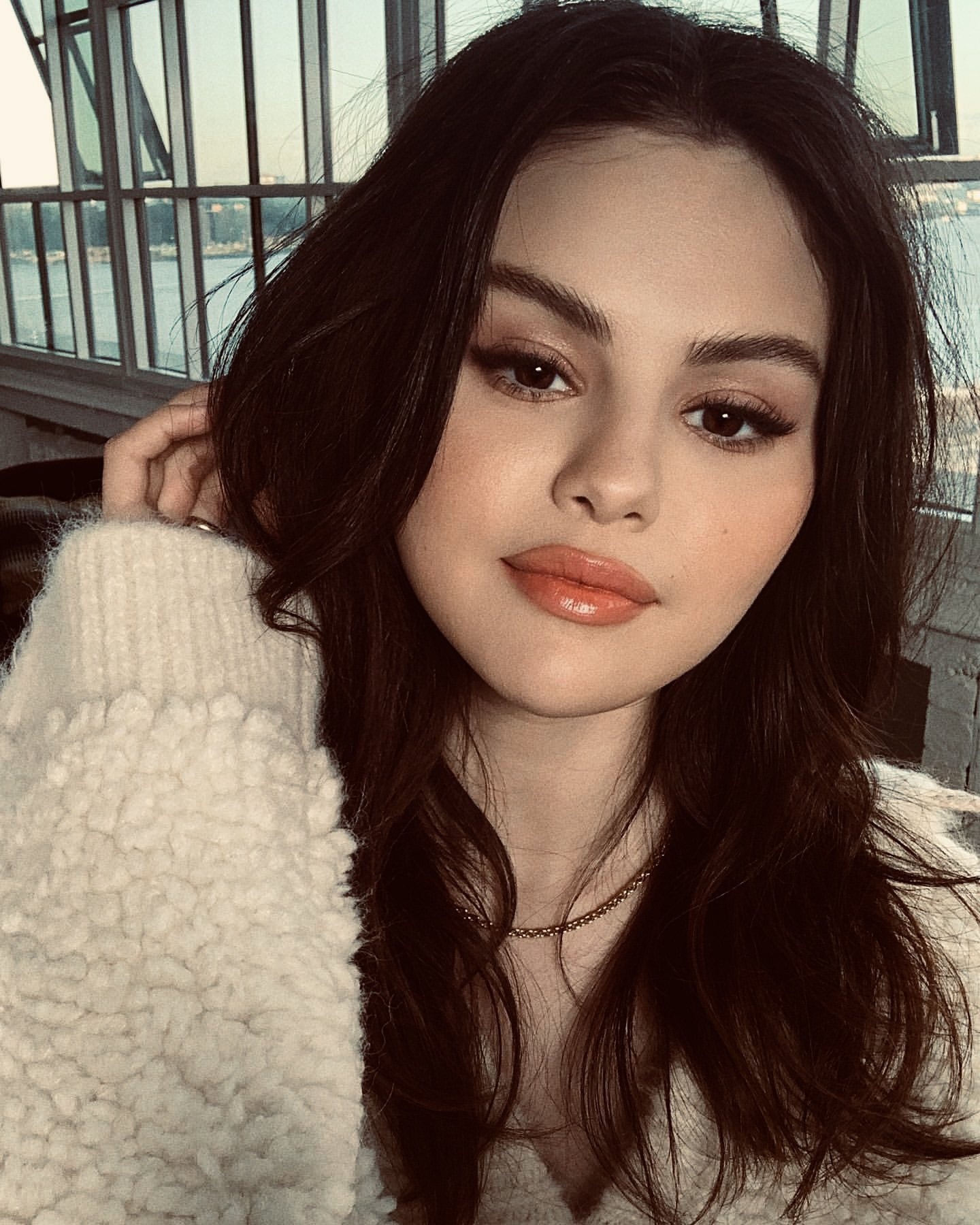 lisa dung hang selena gomez anh 4