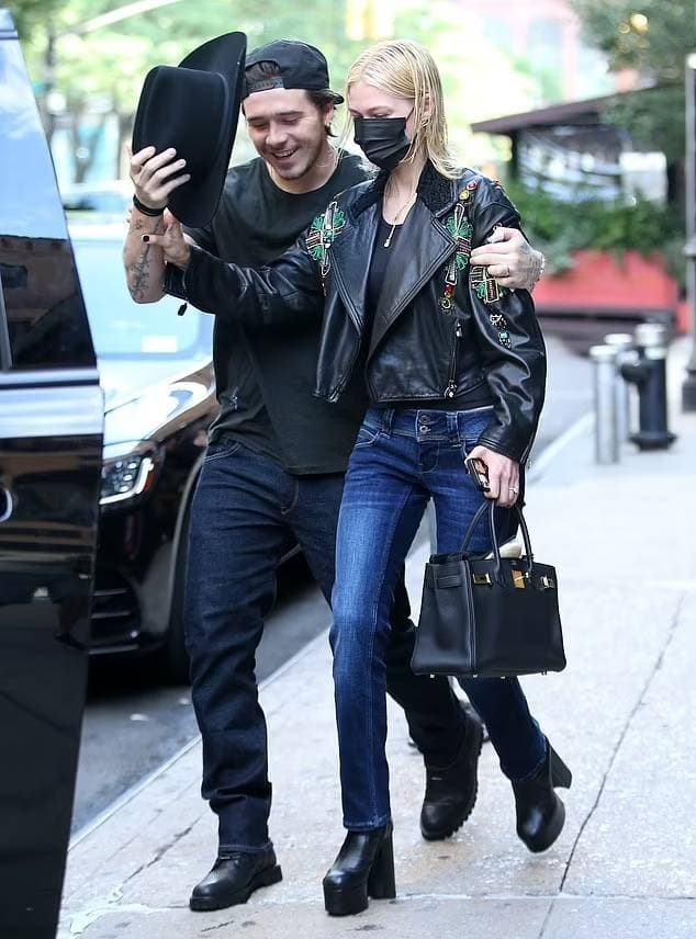 brookllyn beckham anh 1