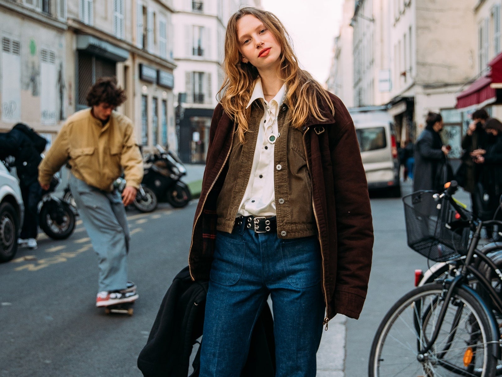 thue trang phuc anh 5