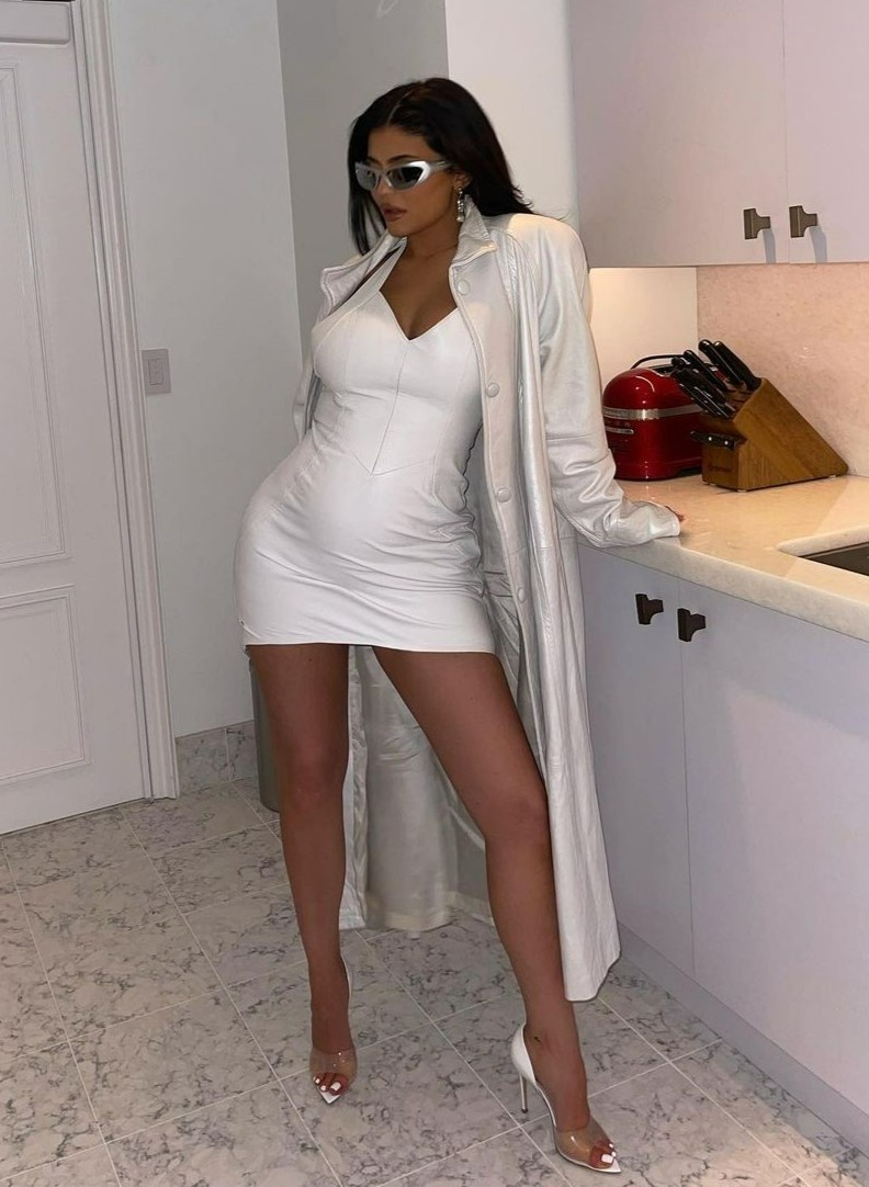 kylie jenner xac nhan mang thai anh 3