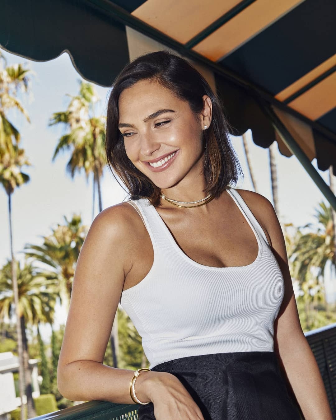 gal gadot và hailey bieber ảnh 2 gal gadot va hailey bieber anh 2