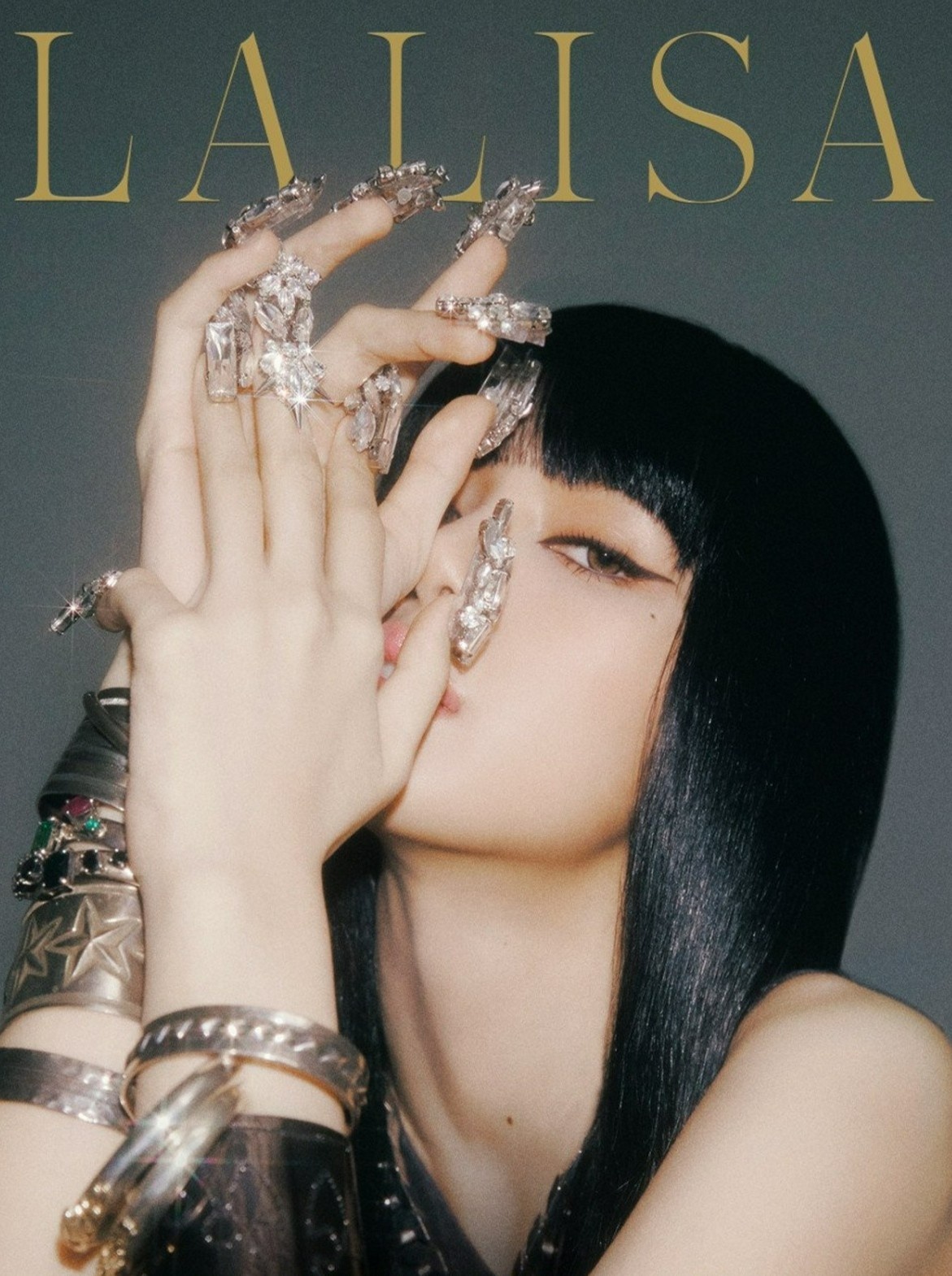 mv moi cua lisa anh 5