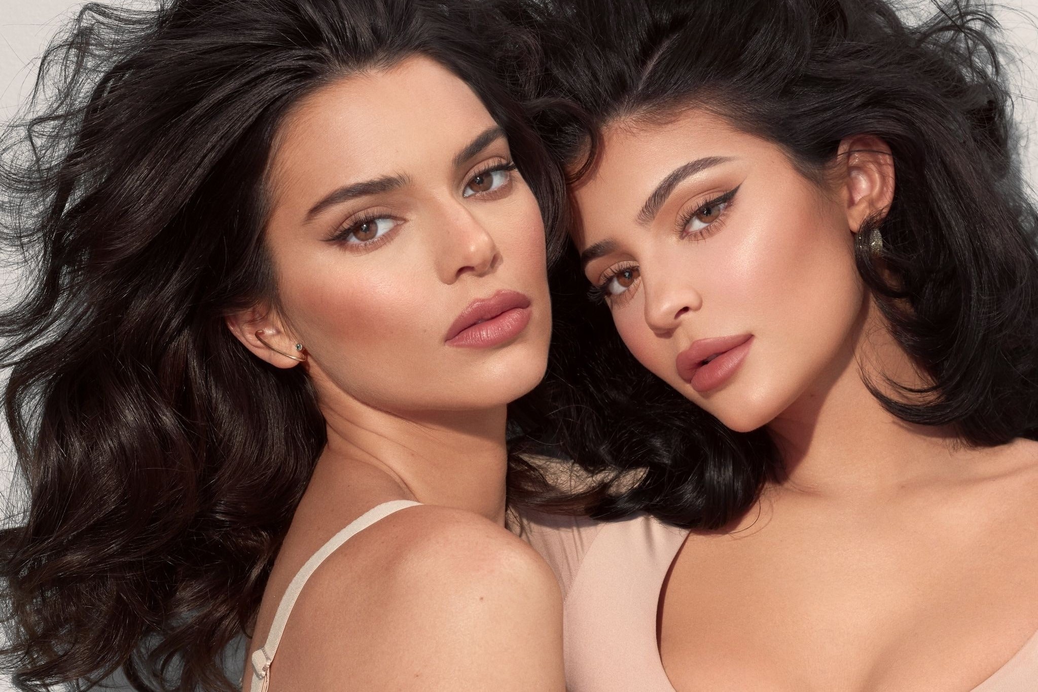 Cach giu doi moi ngam nuoc trong mua dong hinh anh