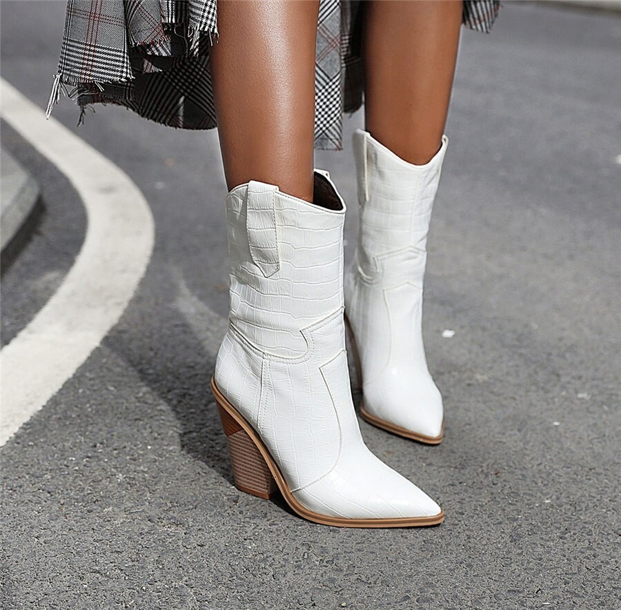 xu huong giay 2021 anh 6