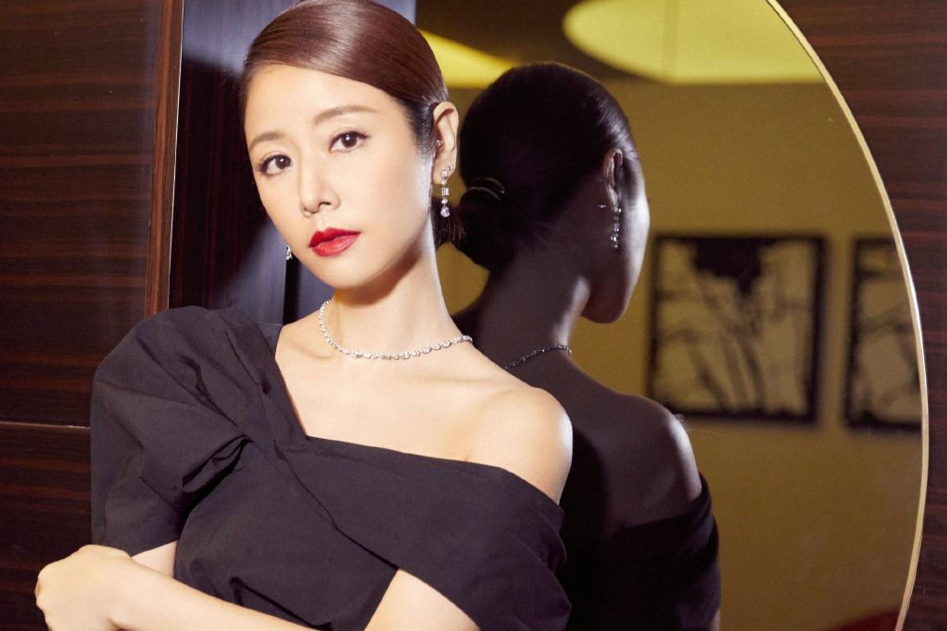 Meo cham soc da o tuoi 46 cua Lam Tam Nhu hinh anh