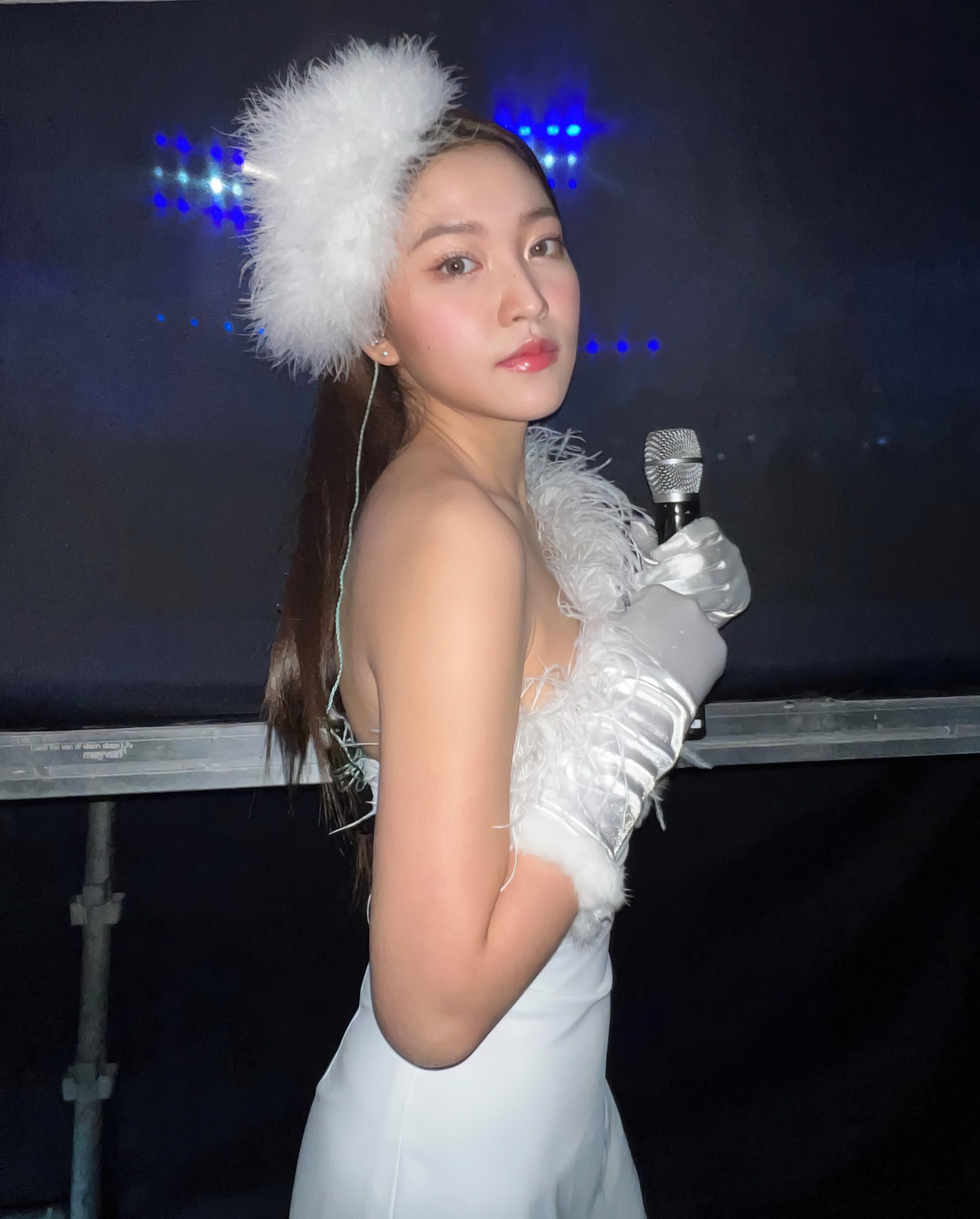 thoi trang sao han anh 11