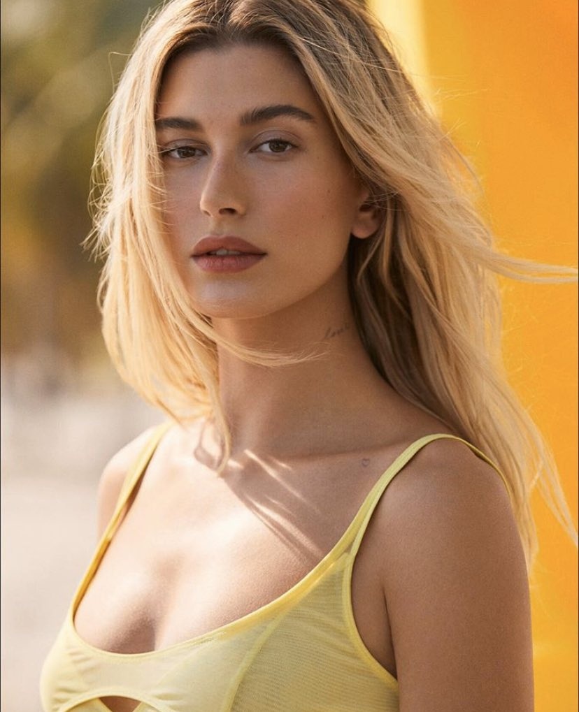 hailey bieber ảnh 3 hailey bieber anh 3