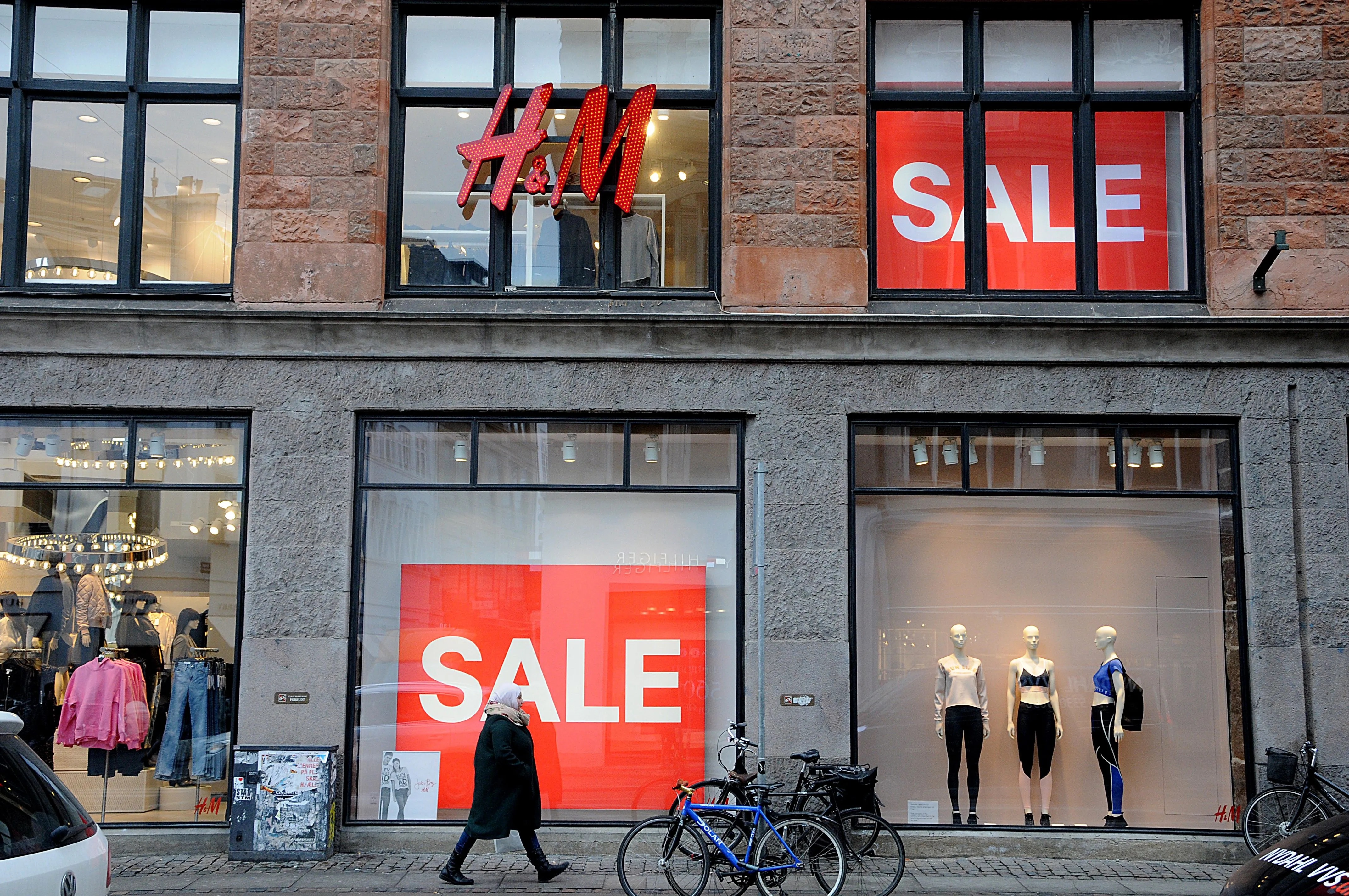 xu huong thoi trang 2022 anh 2