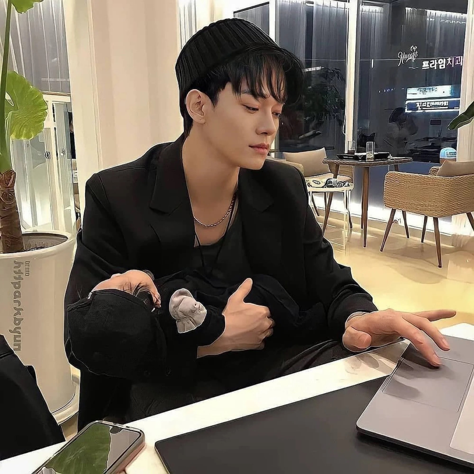 Sao Han bi tay chay anh 3