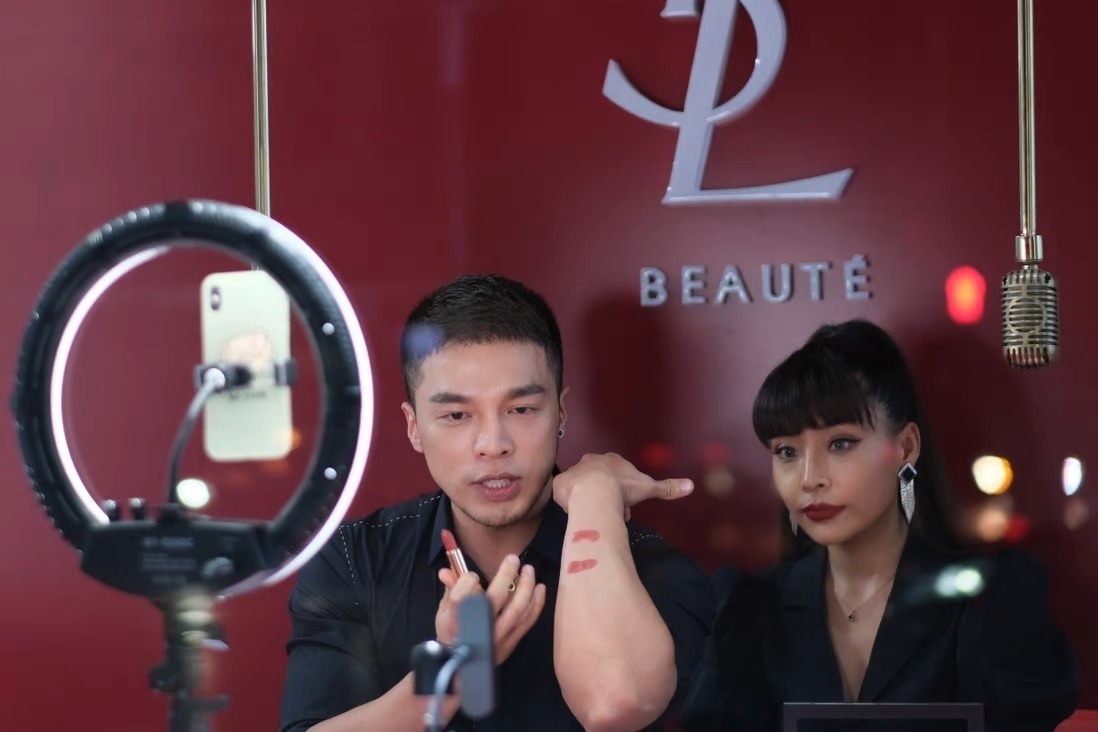 livestream ban hang anh 1