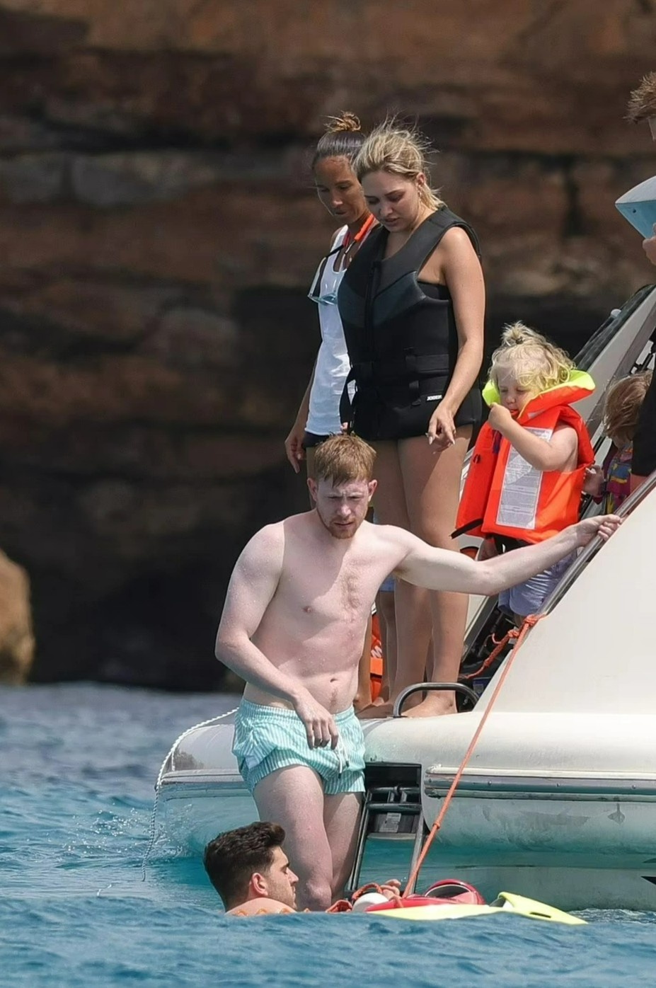 Kevin De Bruyne va vo anh 1