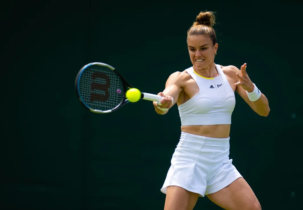 Trang phuc noi bat tai Wimbledon 2022 hinh anh