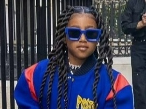 Kim Kardashian goi viec chup anh voi con gai la 'ngay toi te nhat doi' hinh anh