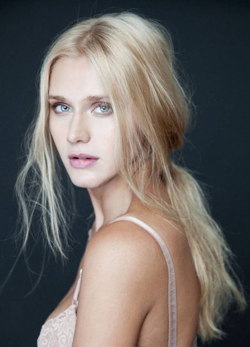 Ronaldo tinh tu voi ban gai anh 4