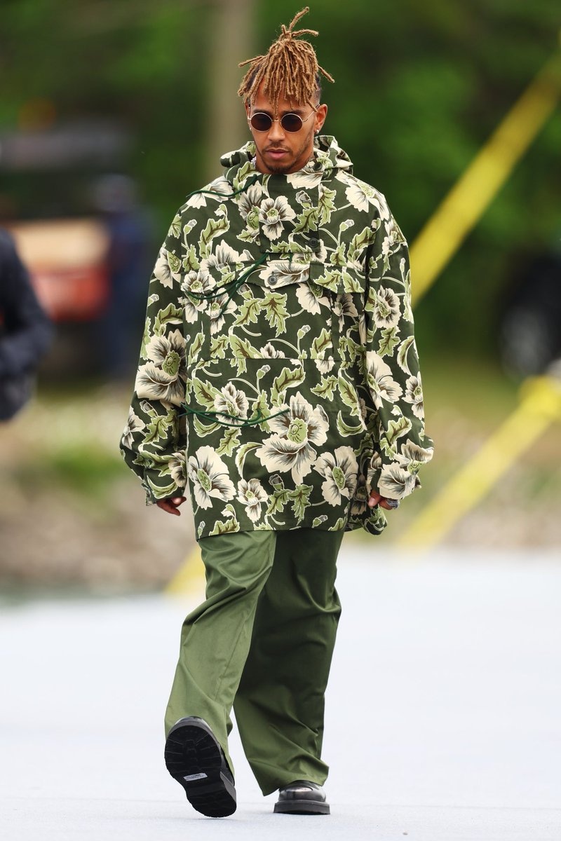 tay dua an mac dep anh 7