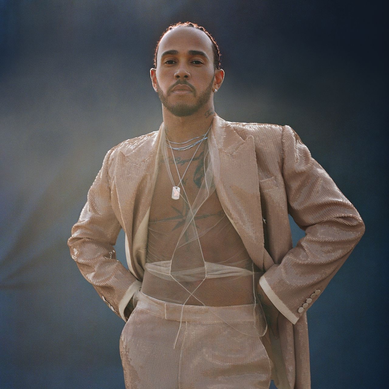 tay dua an mac dep anh 15