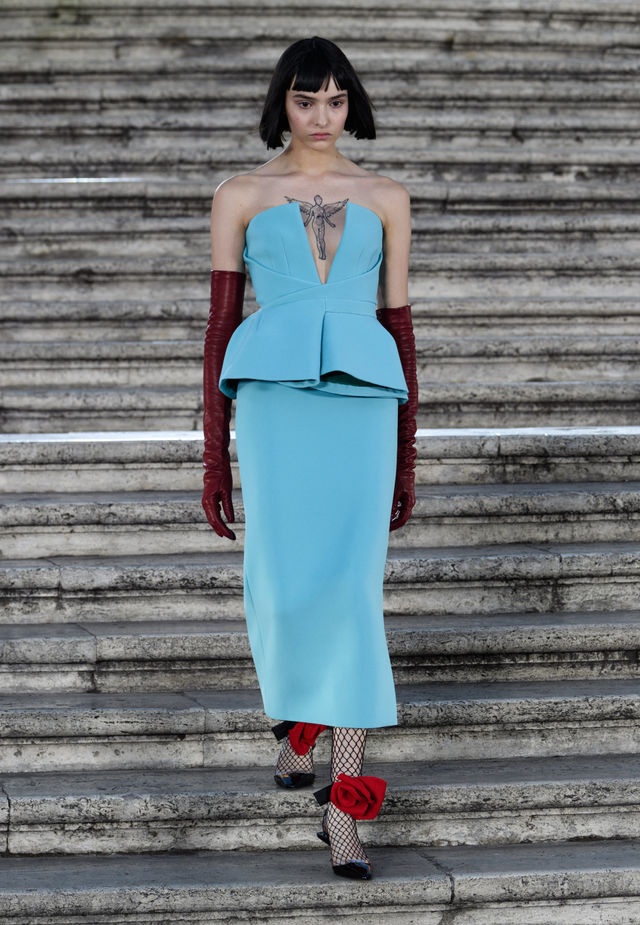 Valentino ảnh 8 Valentino anh 8