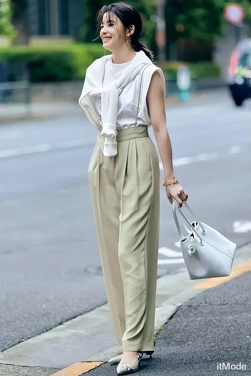 hoc sinh nam bi duoi do de toc dai anh 3