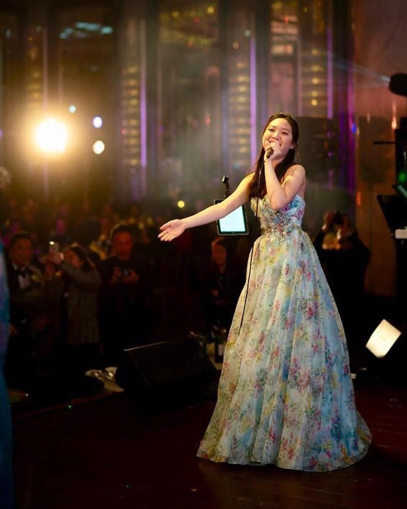 con gai Chan Tu Dan anh 2