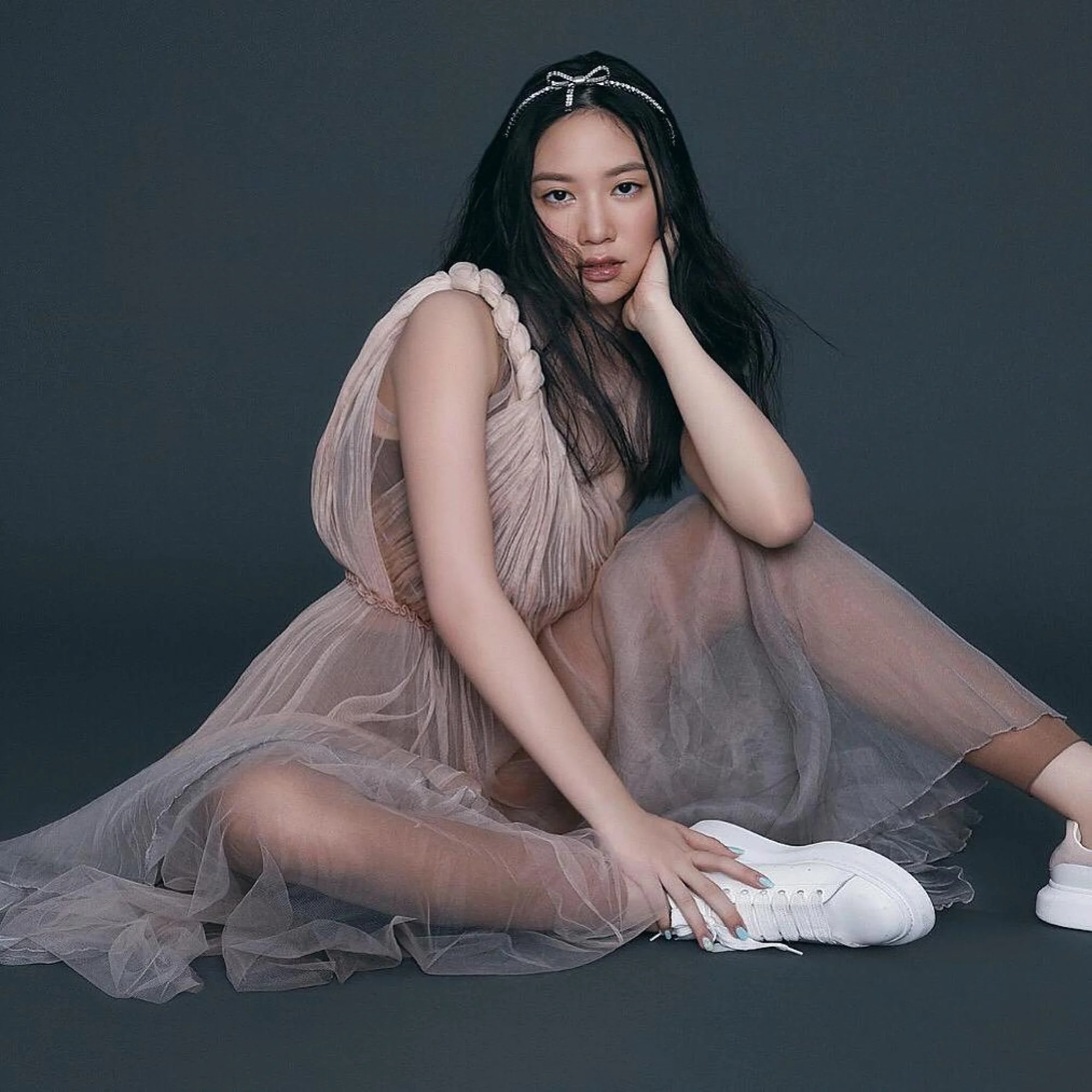 con gai Chan Tu Dan anh 5