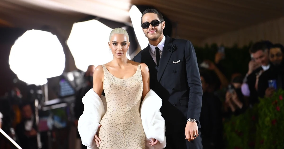 Kim Kardashian chia tay ban trai anh 6