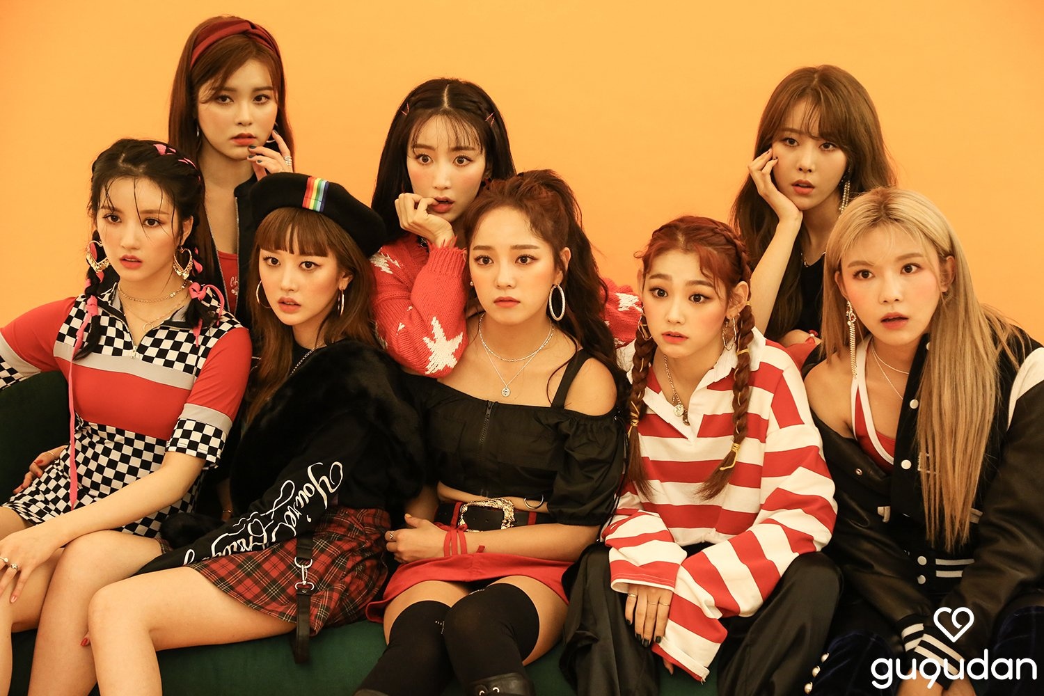 nhom nhac Han bi nguoc dai anh 6