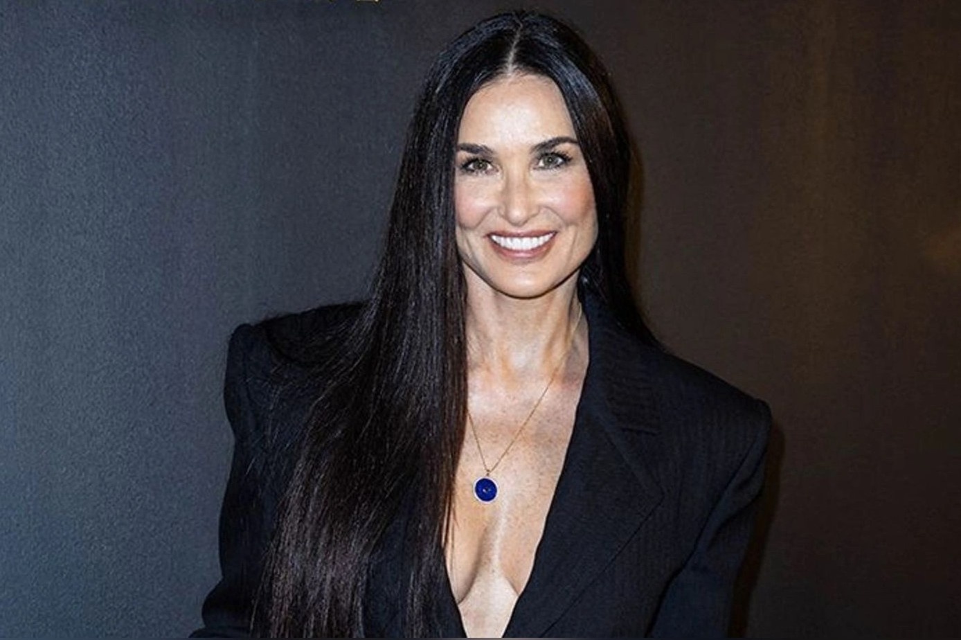 Phu nu lon tuoi nen cat toc? hinh anh