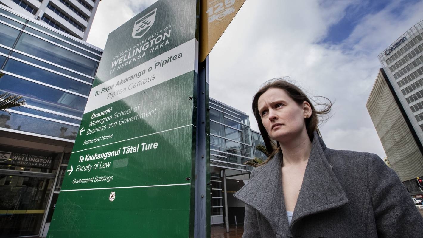 Vi sao nhan vien dai hoc dinh cong tren khap New Zealand hinh anh