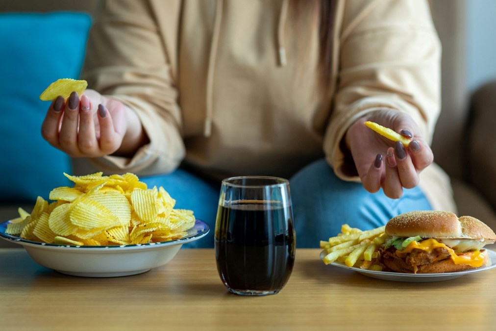 5 thuc pham can tranh de co the khong met moi hinh anh