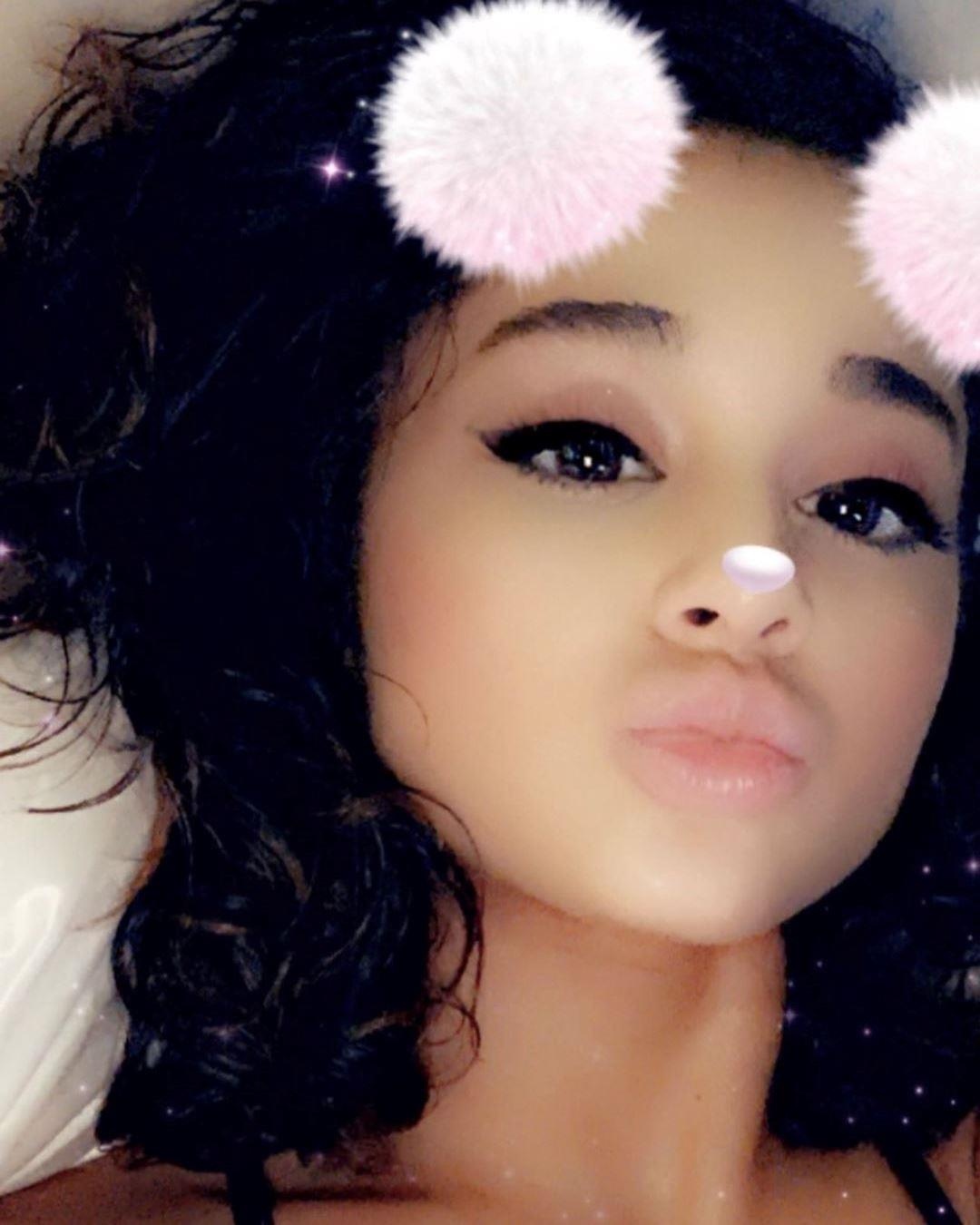 Ariana Grande hé lộ tóc ngắn tự nhiên của mình ảnh 2 Ariana Grande he lo toc ngan tu nhien cua minh anh 2