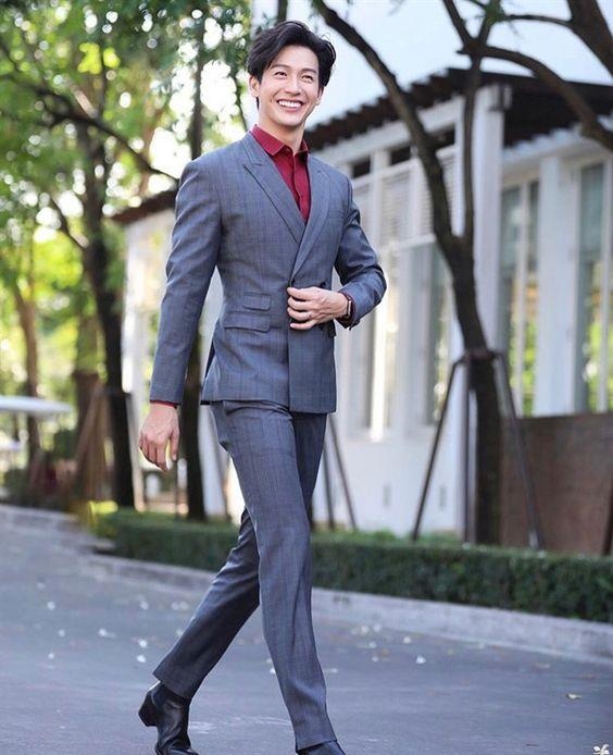 thoi trang cua dien vien chiec la cuon bay anh 4