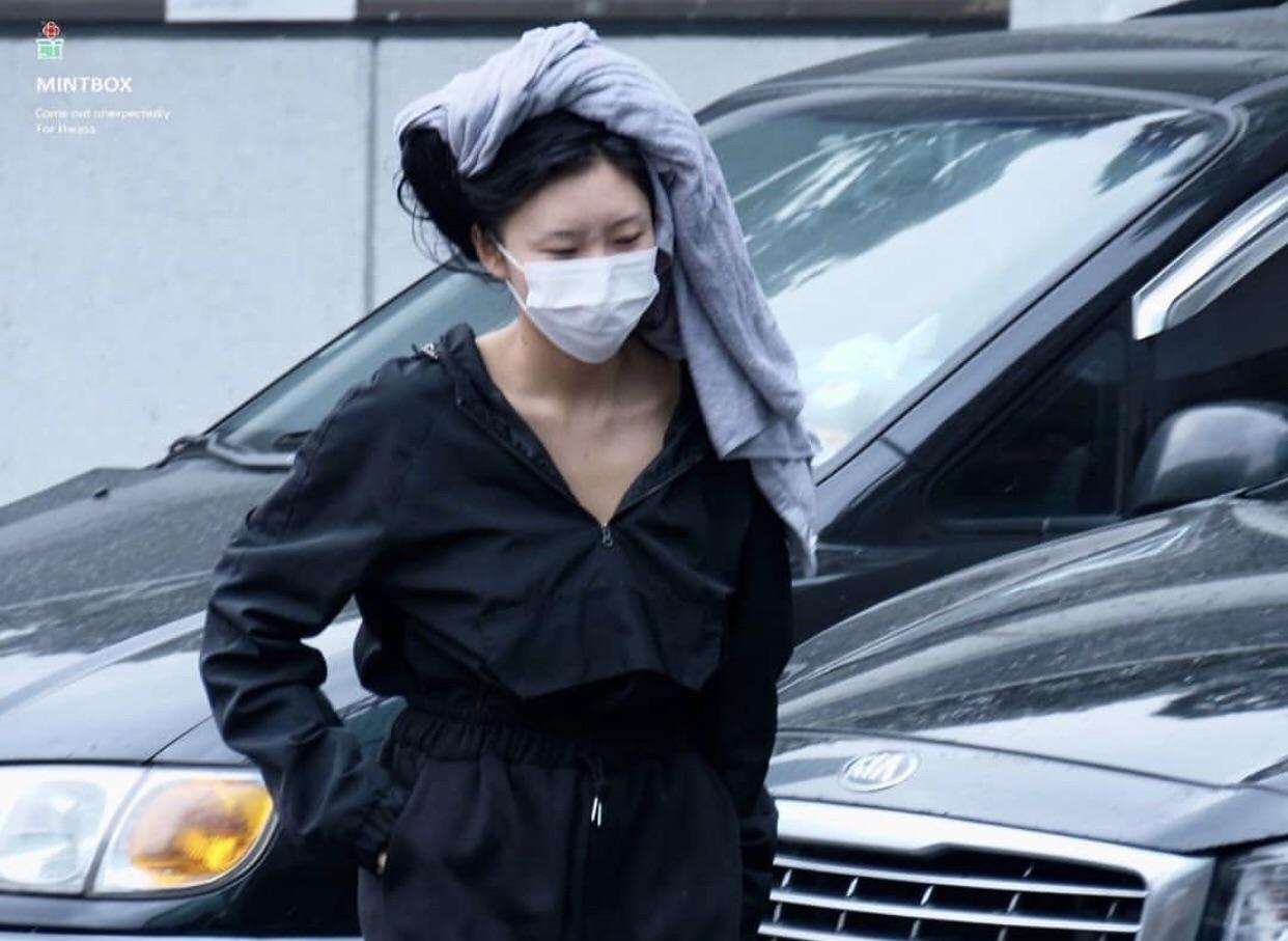 Hwasa mac do tham hoa anh 5