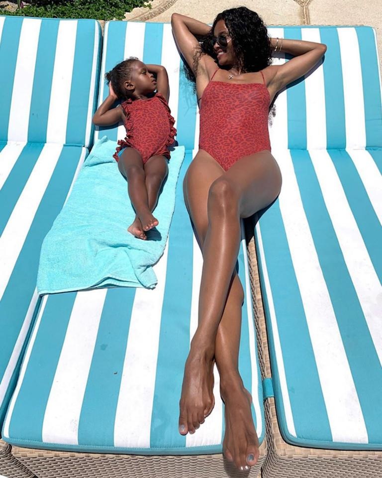 Cac cap me con noi tieng mac do doi anh 9