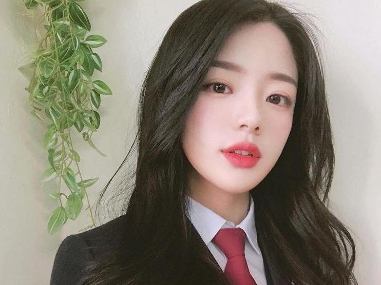 De qua mat giam thi, nu sinh Han Quoc da make up, nhuom toc the nao? hinh anh