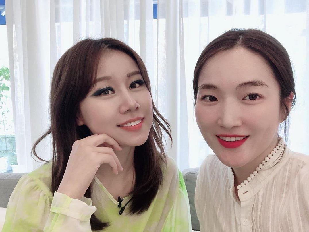 Co gai quyet tam thay doi dien mao giong Jennie hinh anh