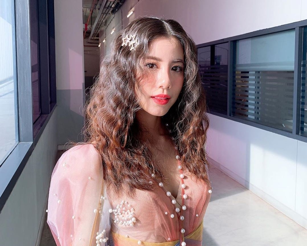 phong cach thoi trang nu chinh thach yeu 2 nam anh 9