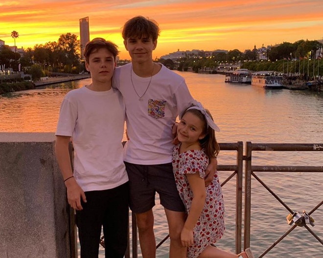 phong cach thoi trang cua anh em nha beckham anh 7