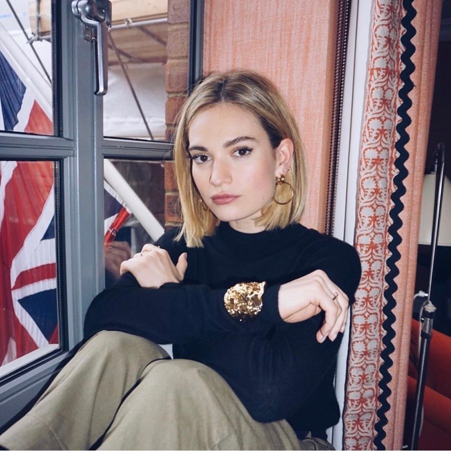 thoi trang that thuong cua nu chinh phim yesterday anh 4