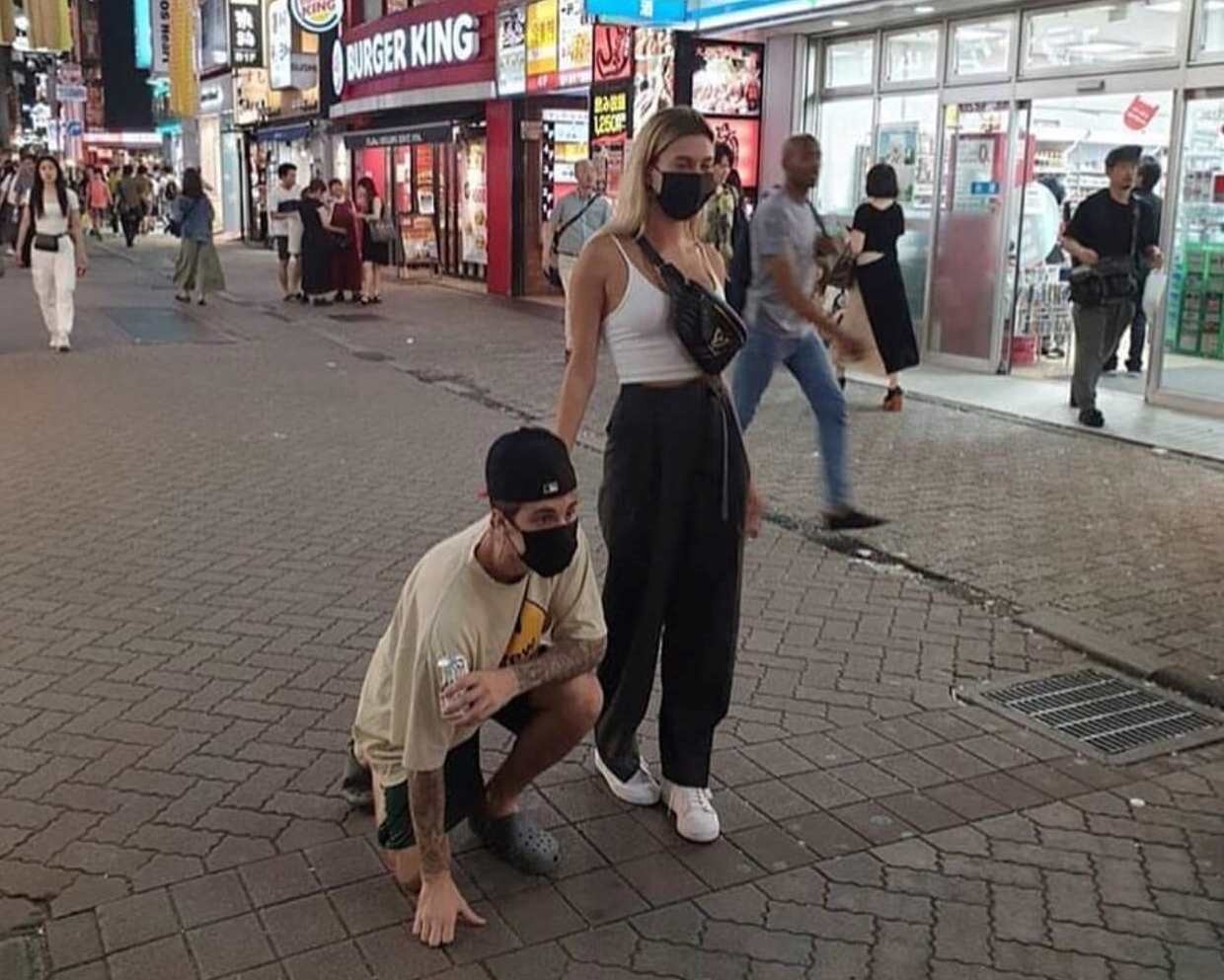 nhung ngoi sao cham dien crocs anh 5