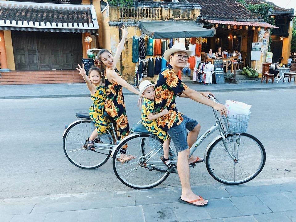 thoi trang ngay thuong cua dien vien dieu huong anh 5