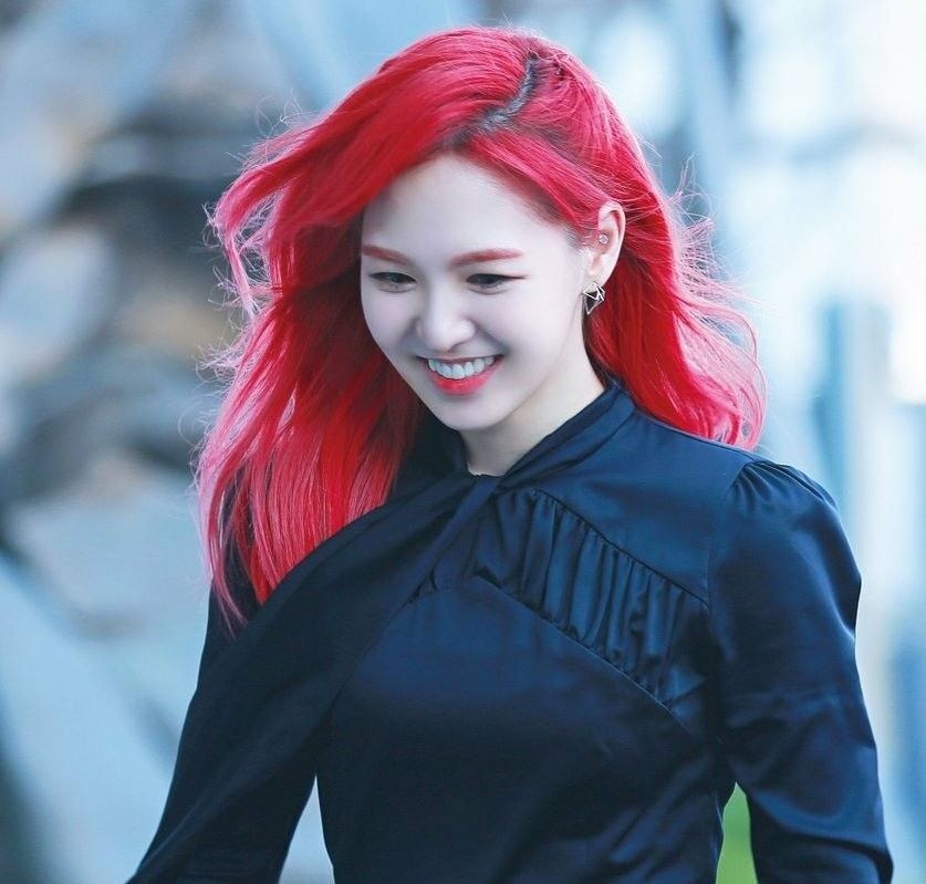 cac mau toc cua wendy red velvet anh 4